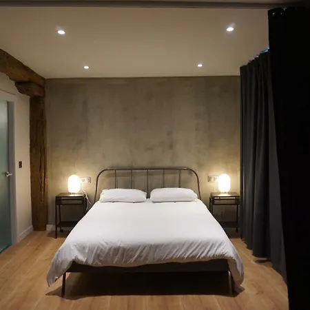 Loft 7calles, Casco Viejo. Bio